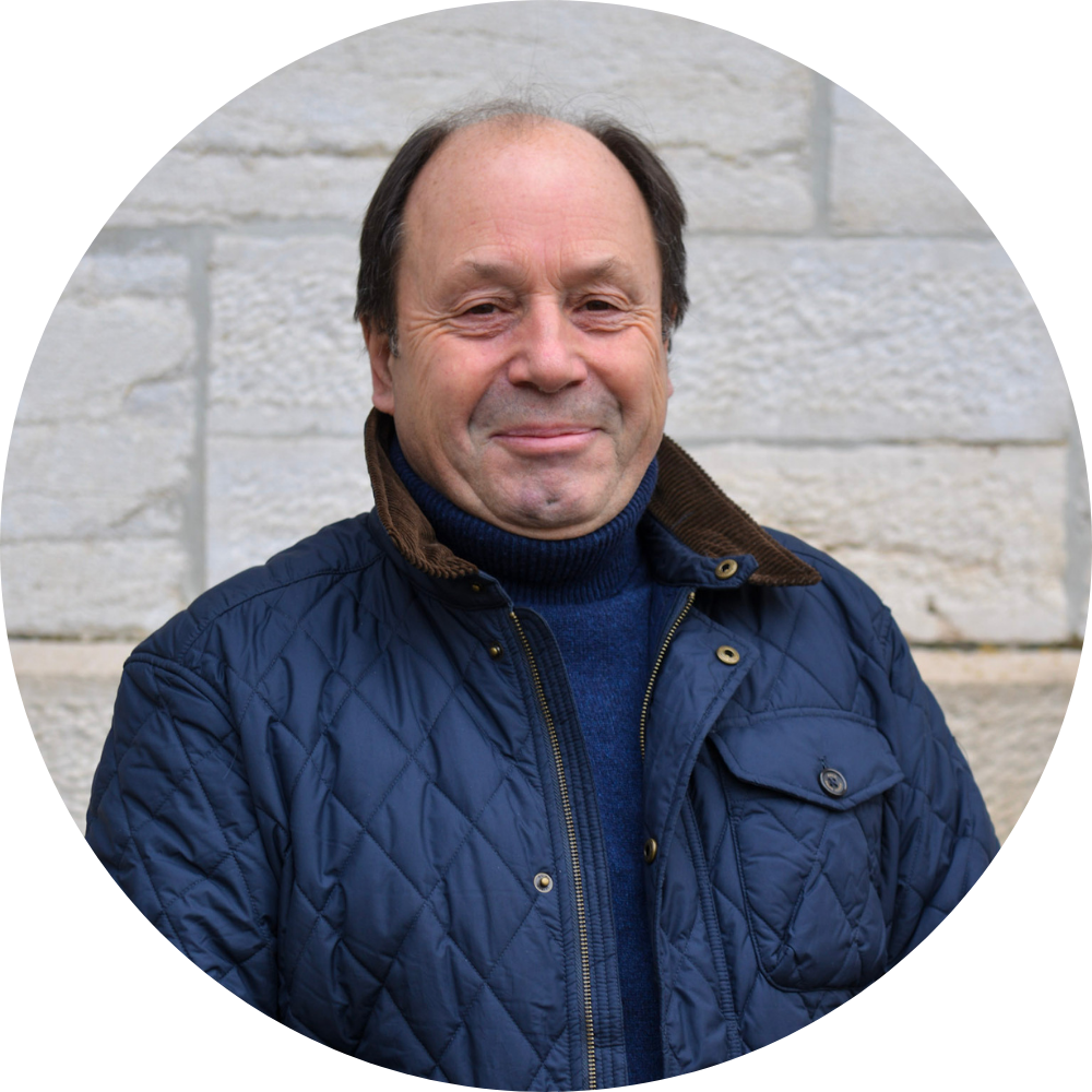 Photo de {{ membre.nom }}