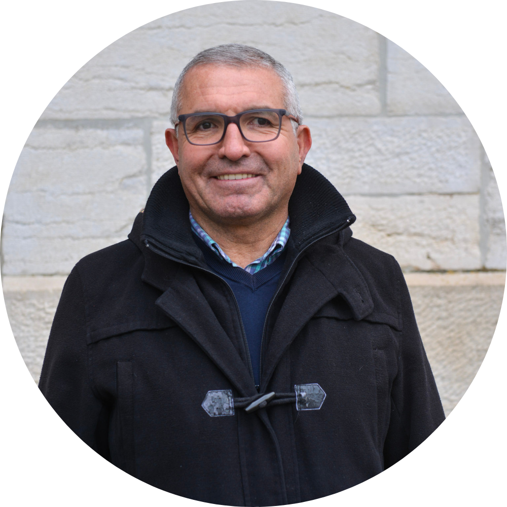 Photo de {{ membre.nom }}