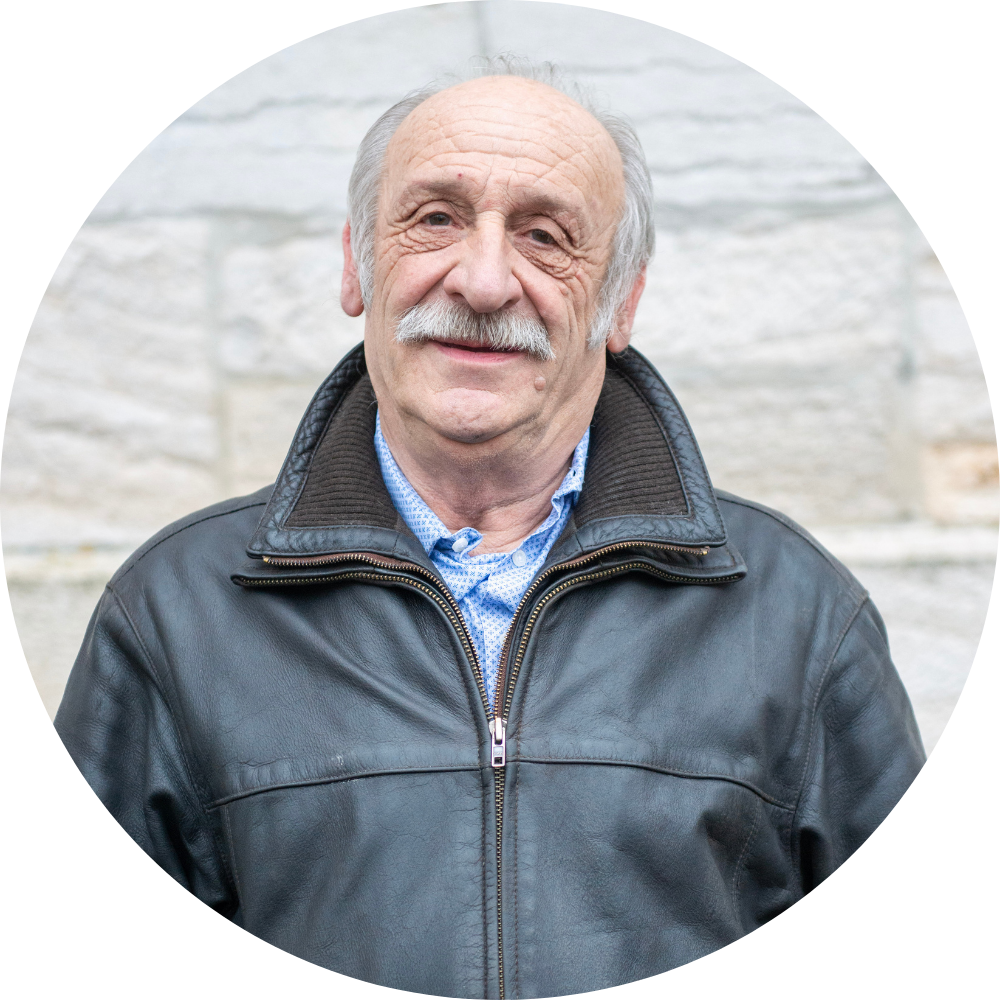 Photo de {{ membre.nom }}